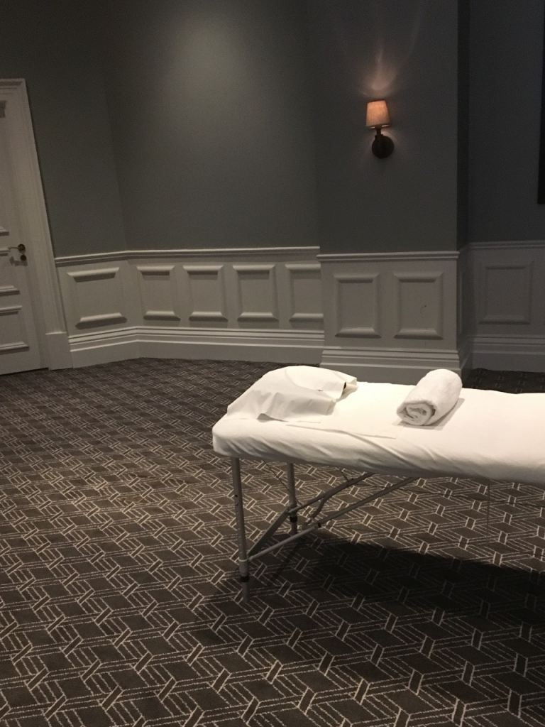 Relaxing Massage at your home 