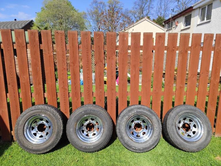 Landrover wheels and tyres