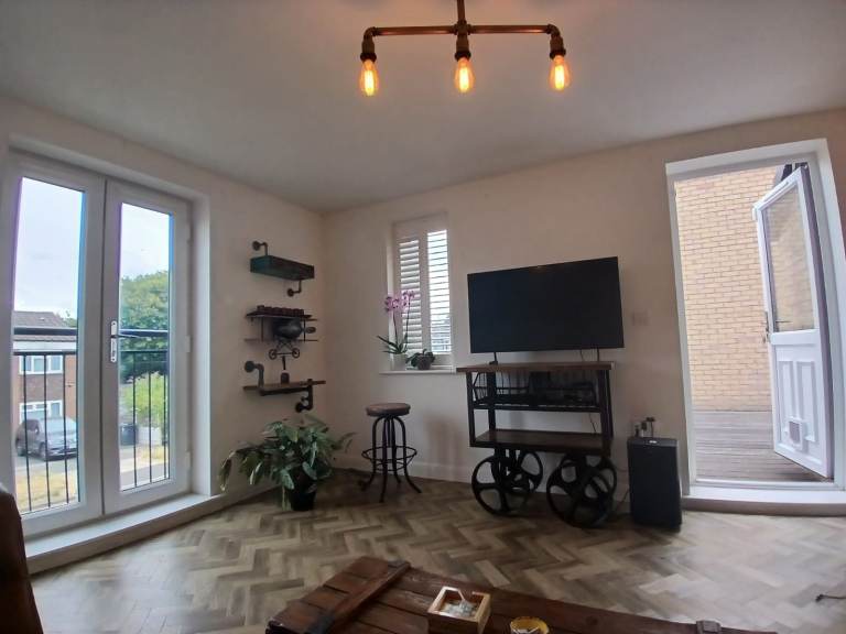 Central Birmingham B5 House for rent-all bills included