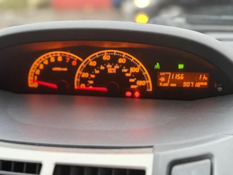 2010 Toyota Yaris 1.33 Dual VVT-i TR Euro 4 (s/s) 5dr HATCHBACK Petrol Manual