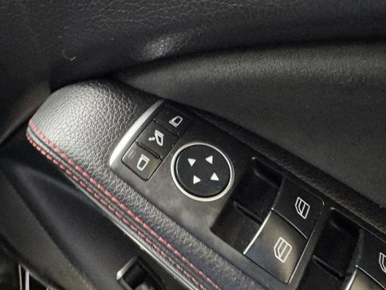 2018 Mercedes-Benz GLA GLA200d AMG Line SUV Diesel Manual