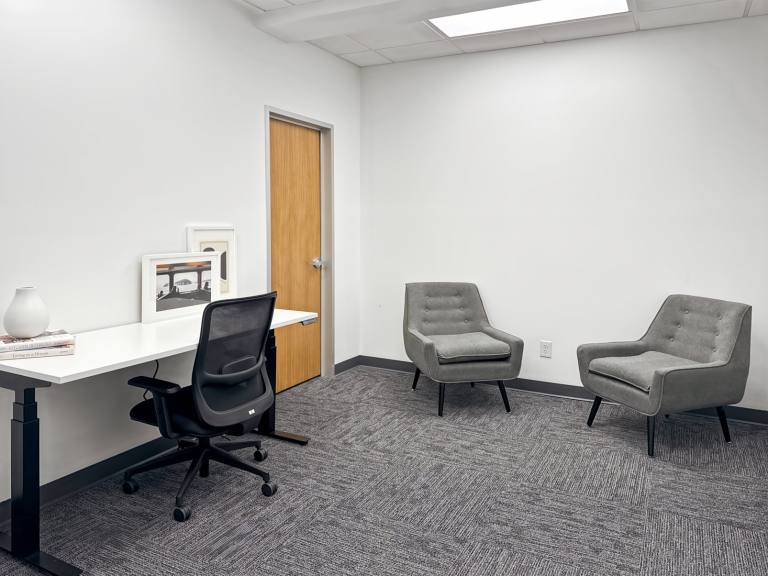 Camberley - GU15 3HL \ Flexible Office Membership with Private Office Access