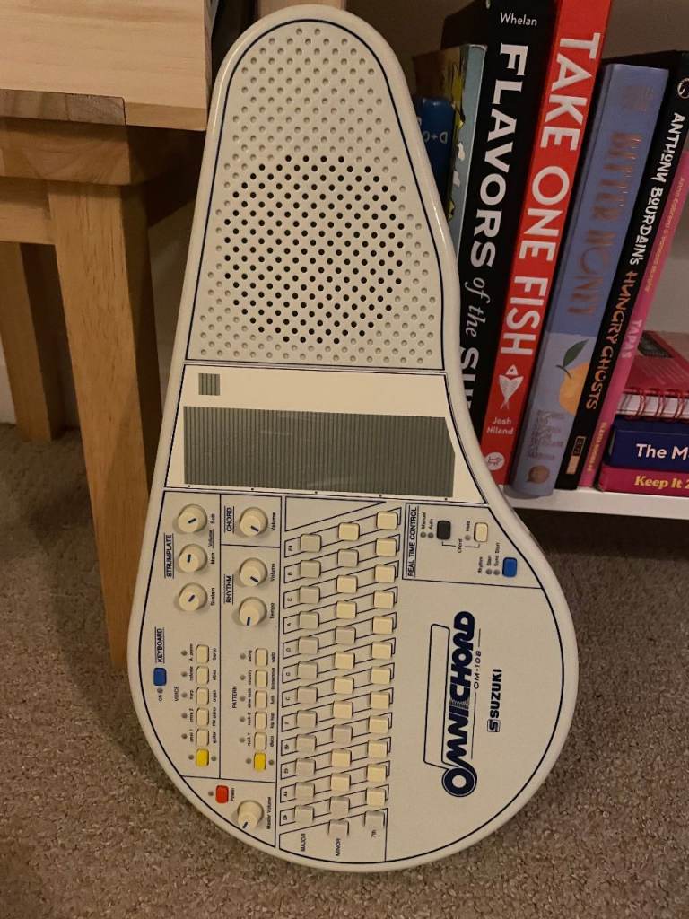Suzuki Omnichord Synth Keyboard 