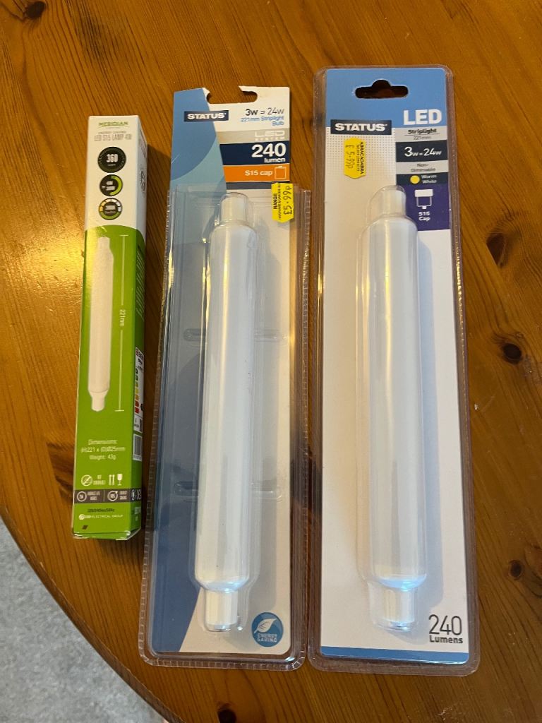 Assorted lightbulbs 