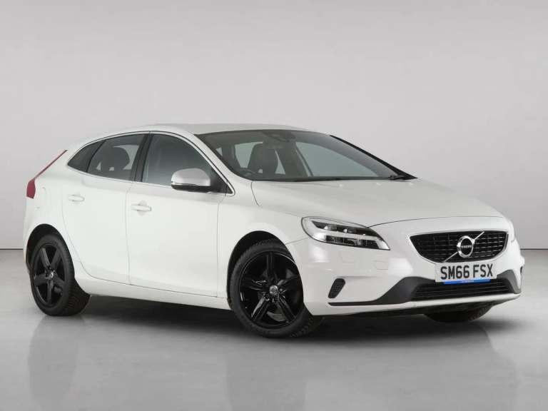 2016 Volvo V40 2.0 T2 R-Design Hatchback 5dr Petrol Manual Euro 6 (s/s) (122 ps) Hatchback Petrol...