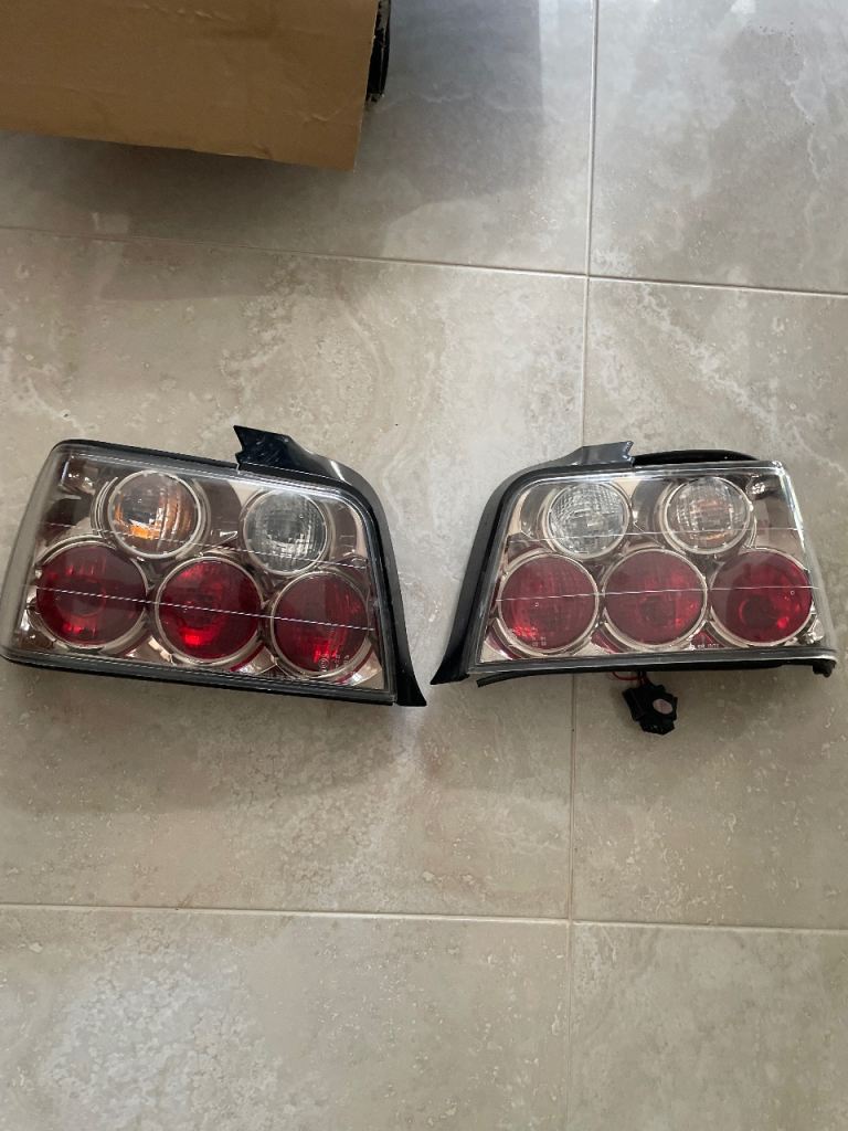 Pair BMW 3 Series (2x Rear Light) E36 1992-2000 Lexus Style Lamp and FREE front Light