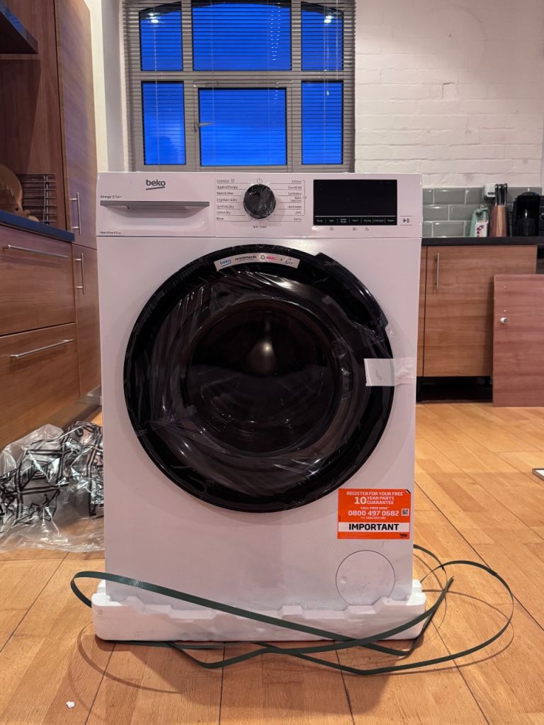 BEKO 8kg Washer Dryer Combo - BRAND NEW