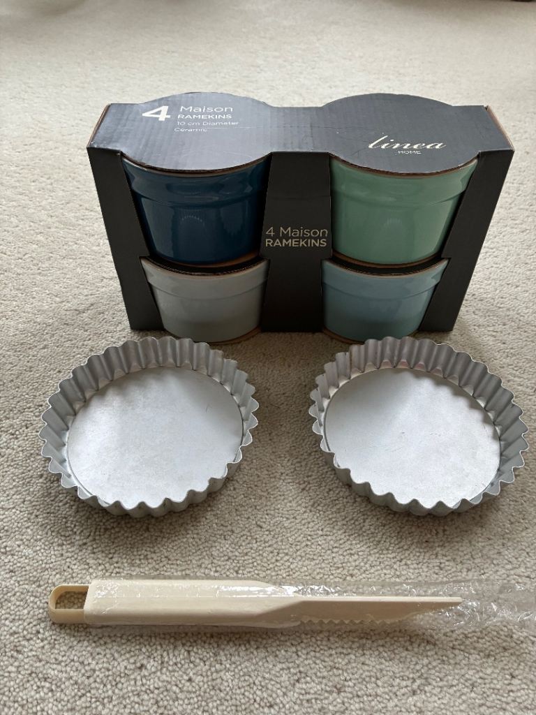 Baking: 4 Maison ceramic ramekins/2 John Lewis tartlet tins/fruit cutter. Collect Fulham