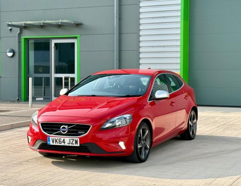 2014 Volvo V40 D2 R DESIGN Nav 5dr HATCHBACK Diesel Manual
