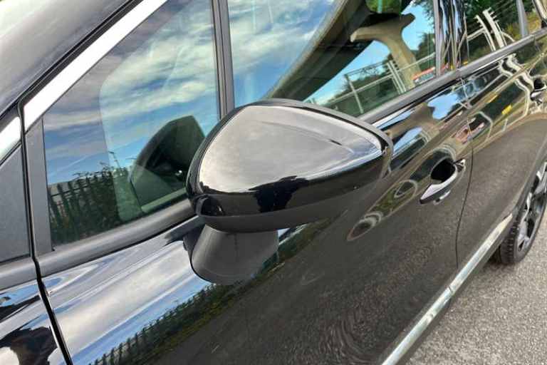 2022 Vauxhall Crossland 1.2i Turbo (130 PS) Ultimate 5 Door Petrol SUV *** 1 Owner / Full Vauxhal...