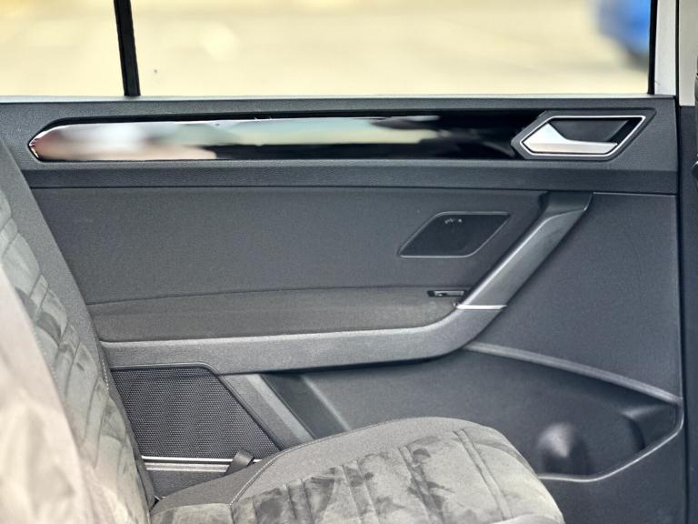 2023 Volkswagen Touran 1.4 TSI SEL 5dr DSG MPV Petrol Automatic