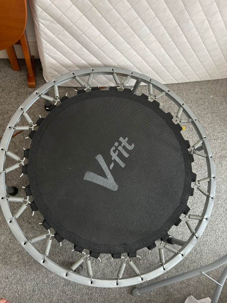 V-Fit Rebounder / Mini Trampoline for Sale (Second-Hand)