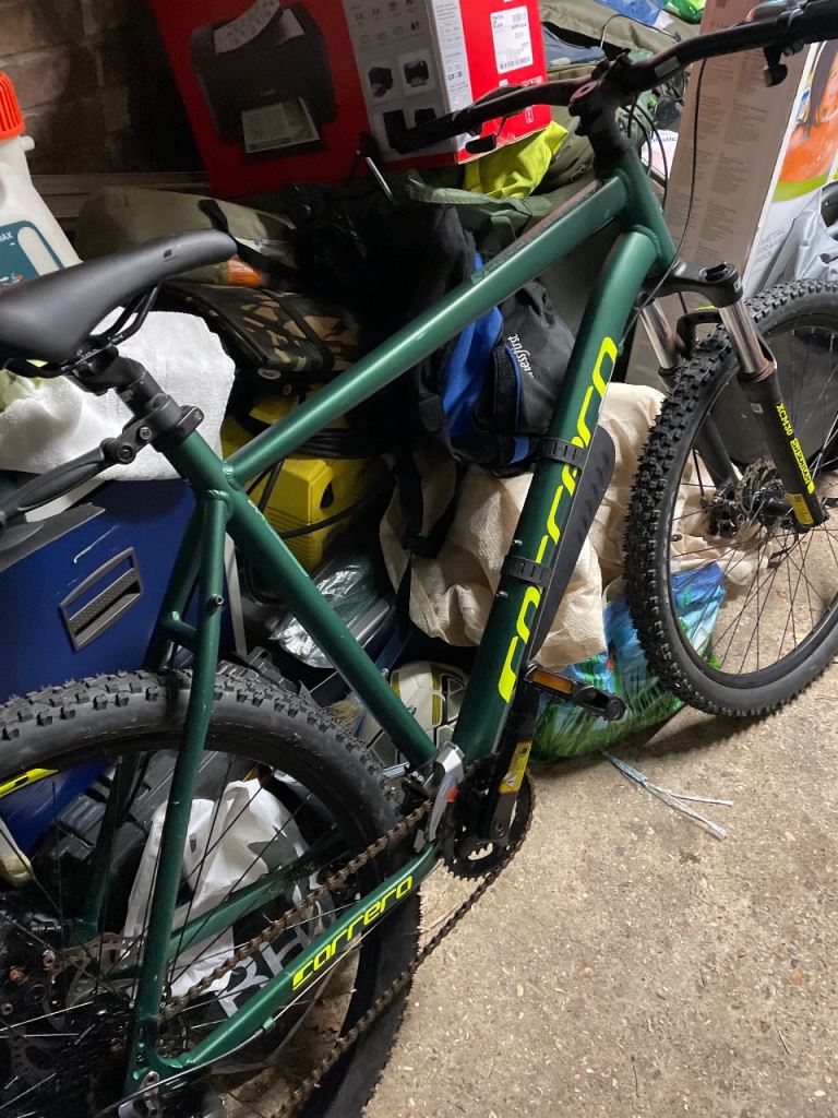 Carrera men’s bike 