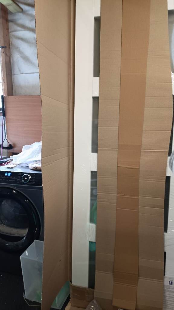 Internal door with 4 frosted glass panes