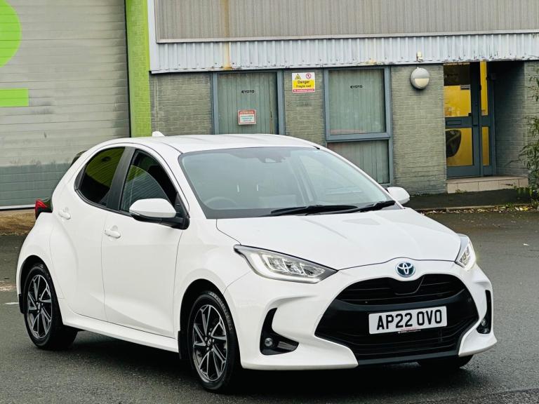 2022 Toyota Yaris 1.5 Hybrid Design 5dr CVT HATCHBACK PETROL/ELECTRIC Automatic