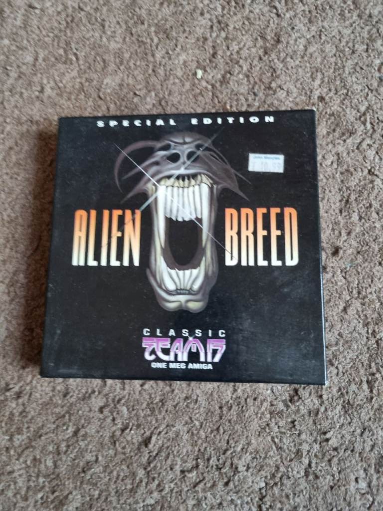 Commodore Amiga Alien Breed Video Game Tean 17 Rare Vintage