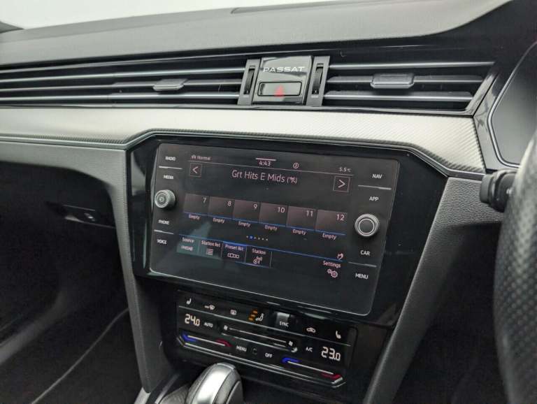 2021 Volkswagen Passat 2.0 TDI EVO R-Line Estate 5dr Diesel DSG Euro 6 (s/s) (150 ps) - CRUISE CO...