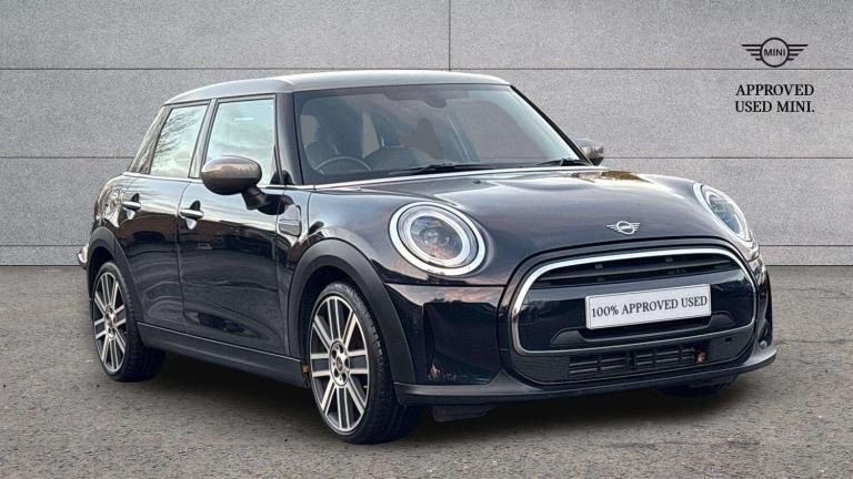 2021 MINI Hatch 1.5 Cooper Exclusive 5dr Hatchback Petrol Manual