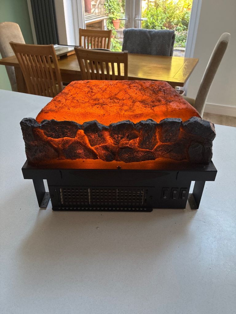 Electric Fireplace Insert with Realistic Flame Effect – Good Condition
