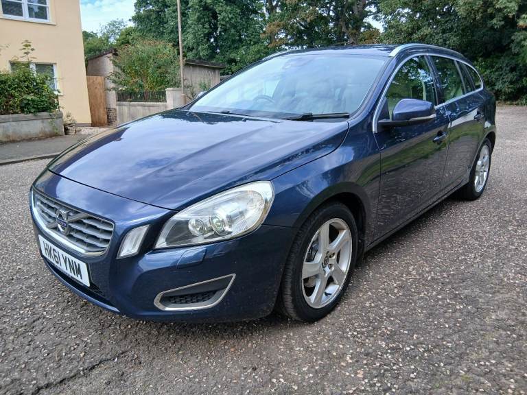 2011 VOLVO V60 SE LUX 2.0 DIESEL ESTATE FSH MOT 1 YEAR  p/x swap