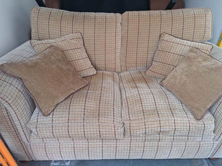 Comfy sofa, delivery available