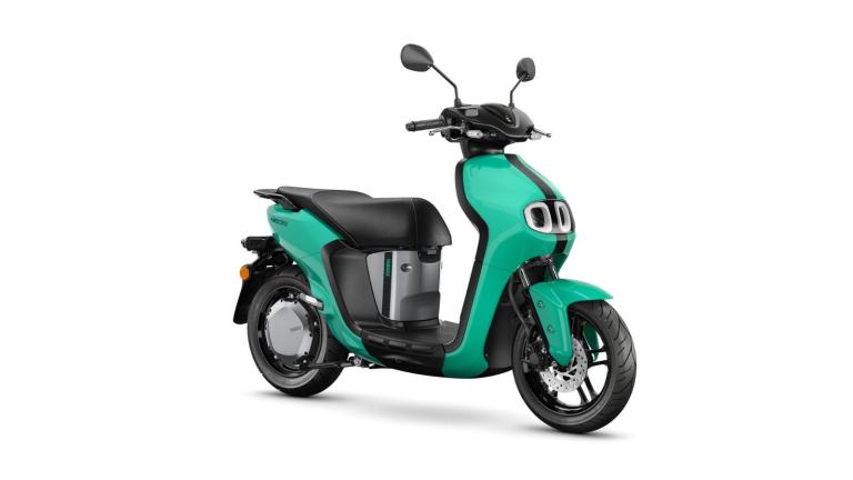 Yamaha Neos Dual Battery electric scooter (50cc equivelant in electric)