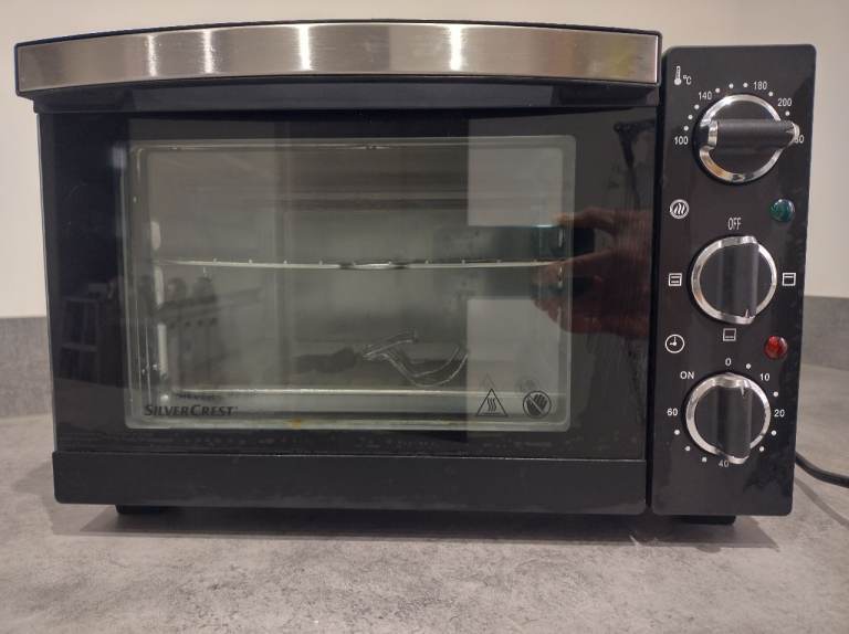 Mini oven