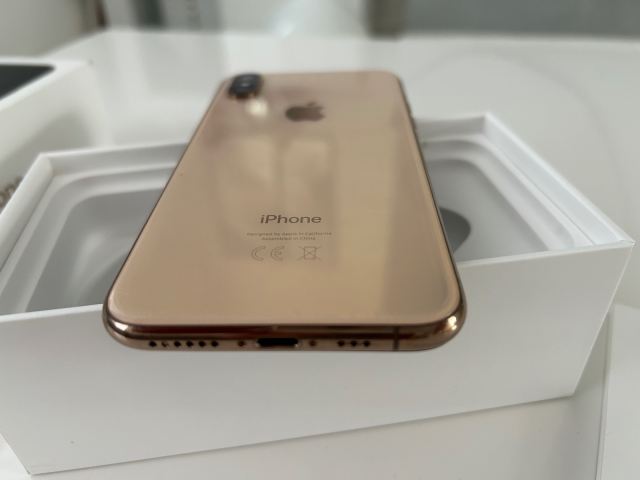 Apple iPhone XS 64gb Gold Unlocked | in Porthcawl, Bridgend | Gumtree