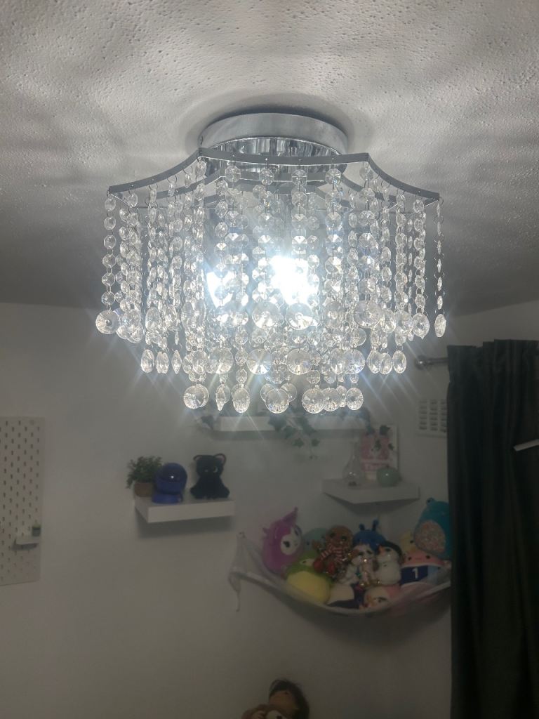 2 x chandelier 