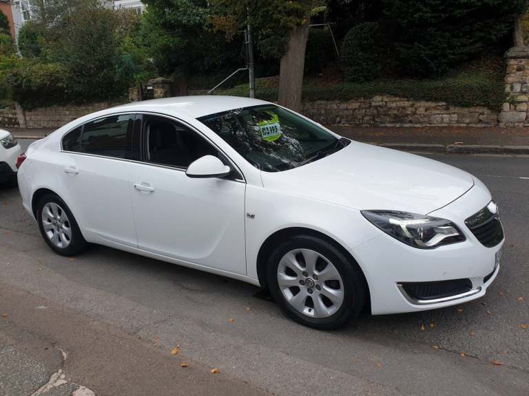 2017 Vauxhall Insignia 1.6 CDTi ecoFLEX Tech Line Hatchback 5dr Diesel Manual