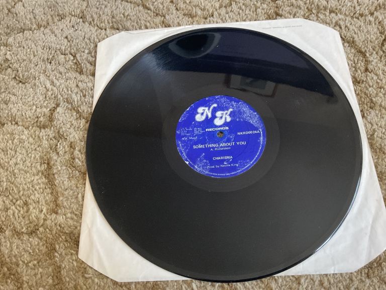 CHARISMA - SOMETHING ABOUT YOU 12” REGGAE LOVERS ROCK