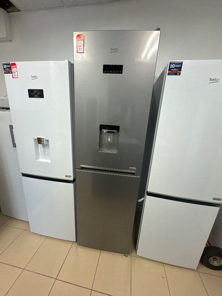 🥶NEW🥶RRP £479!! Beko 60cm Frost Free Fridge Freezer - Silver / Graphite 