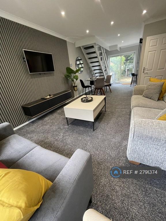 4 bedroom house in Stevens Road, Witham, CM8 (4 bed) (#2791374)