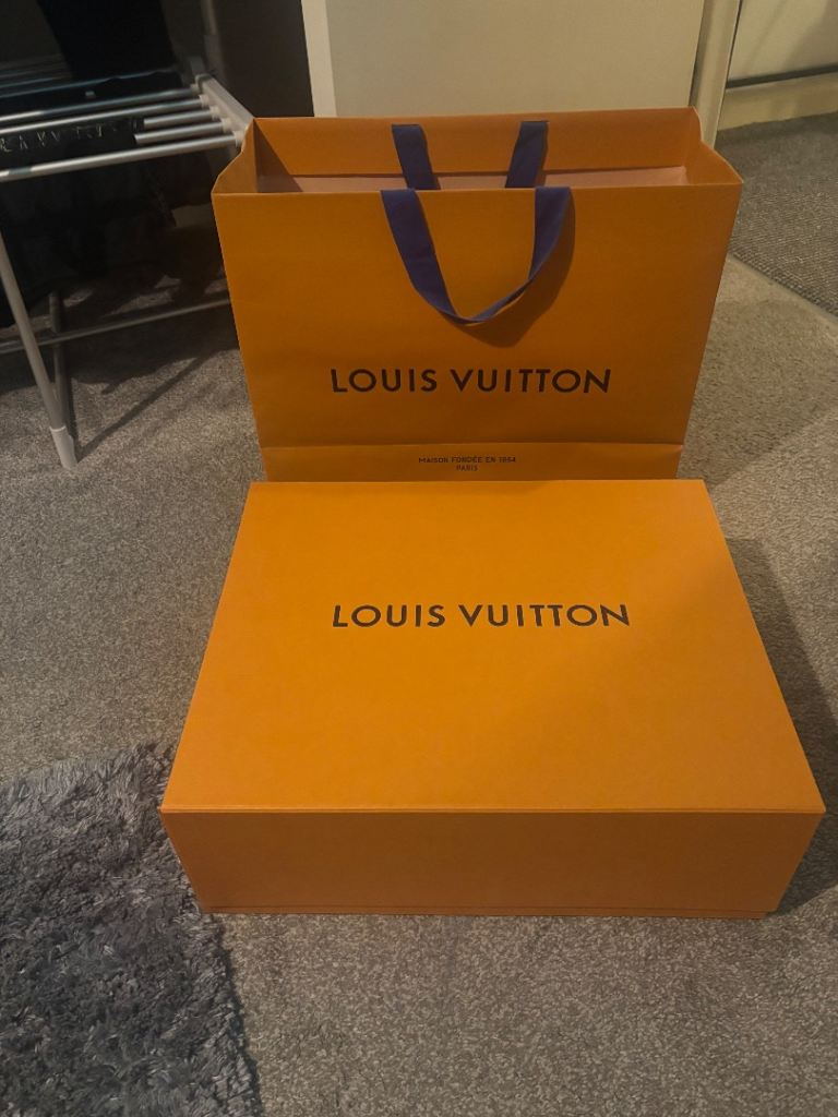 Louis Vuitton shopping bags with box 