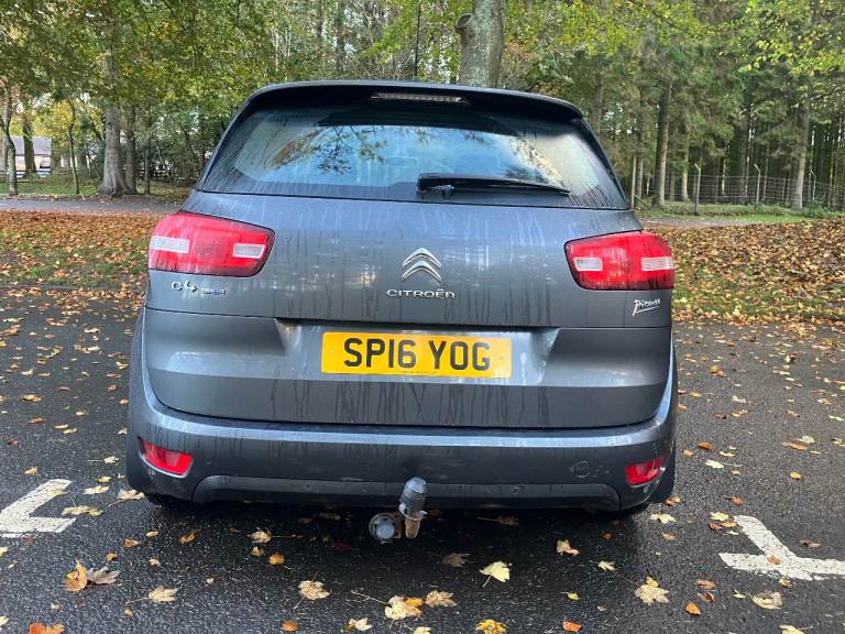 STUNNING 2016 CITROEN C4 PICASSO 1.6BlueDHi VTR+ 5 door EAT6. AUTOMATIC. MOT May-2026. FSH