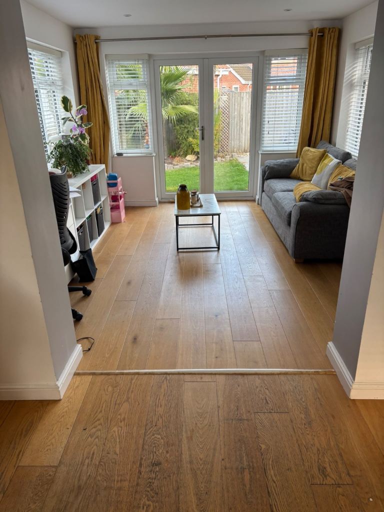 ENGINEERED WOOD FLOORING FOR SALE | APPROX. 36m² | £350 ONO