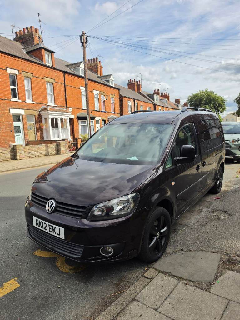 Volkswagen, CADDY MAXI LIFE, MPV, 2012, Manual, 1598 (cc), 5 doors