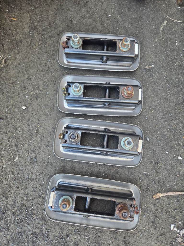 3 seater crew cab seat 