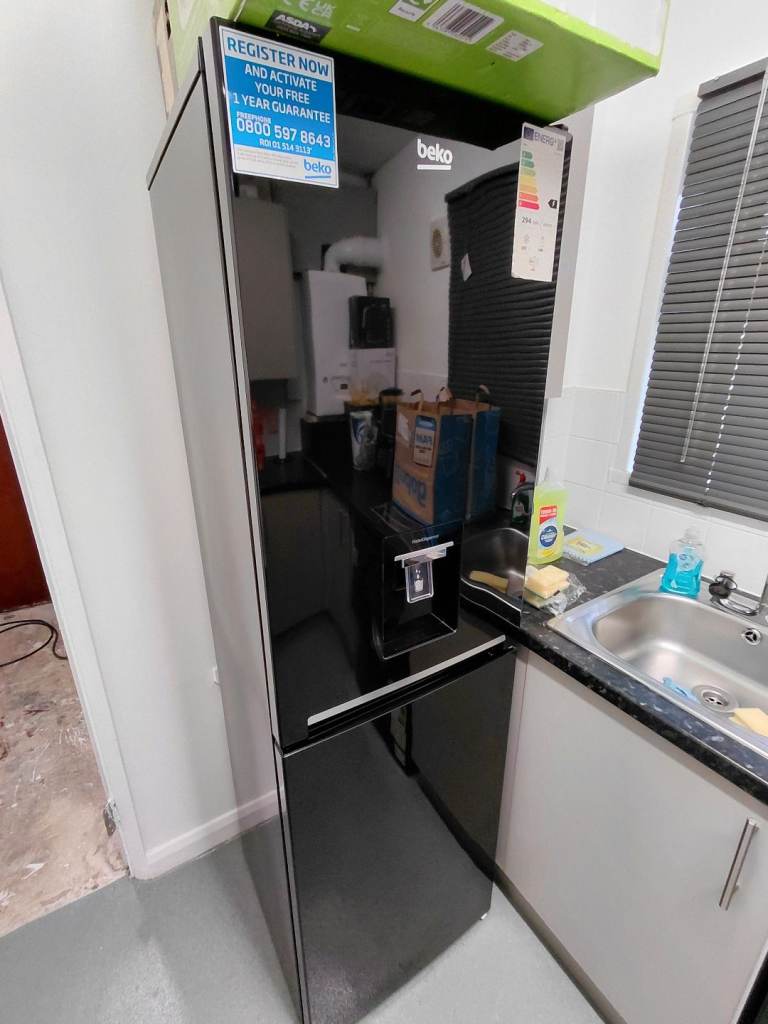 Beko fridge freezer 50/50 