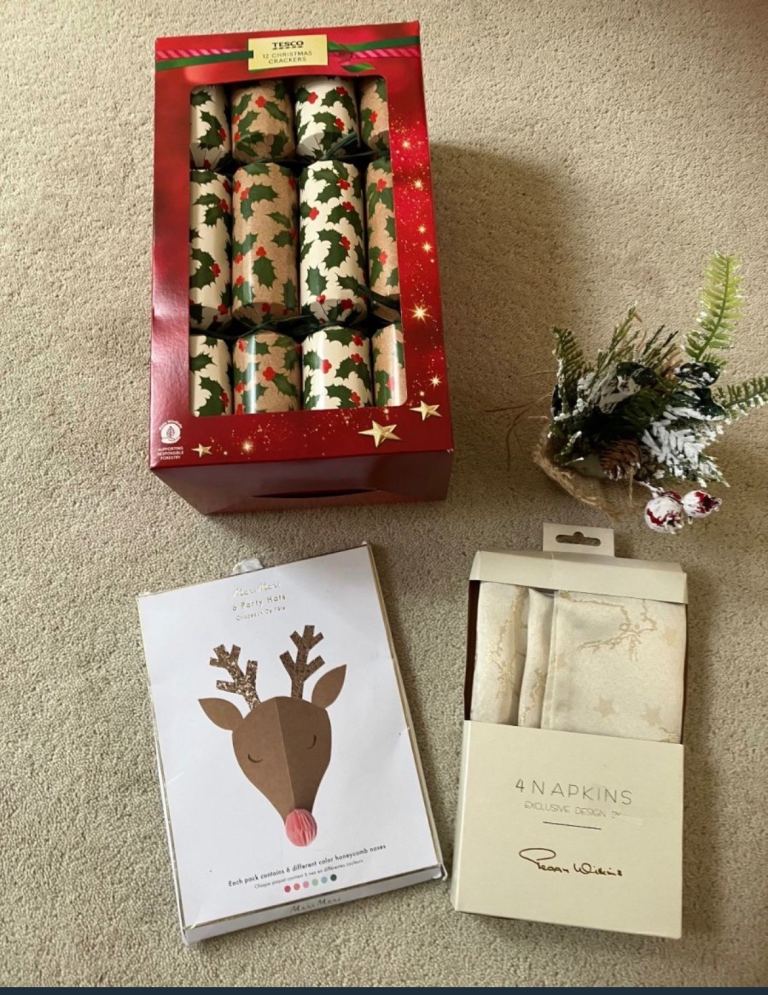 Christmas crackers/Peggy Wilkins Napkins/Meri Meri party hats/table decoration. Collect Fulham