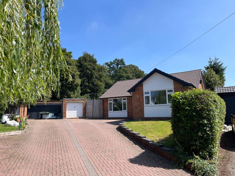 ⭐️ MODERN BEDROOMS PRIVATE AND PARKING TILE HILL STATION COVENTRY