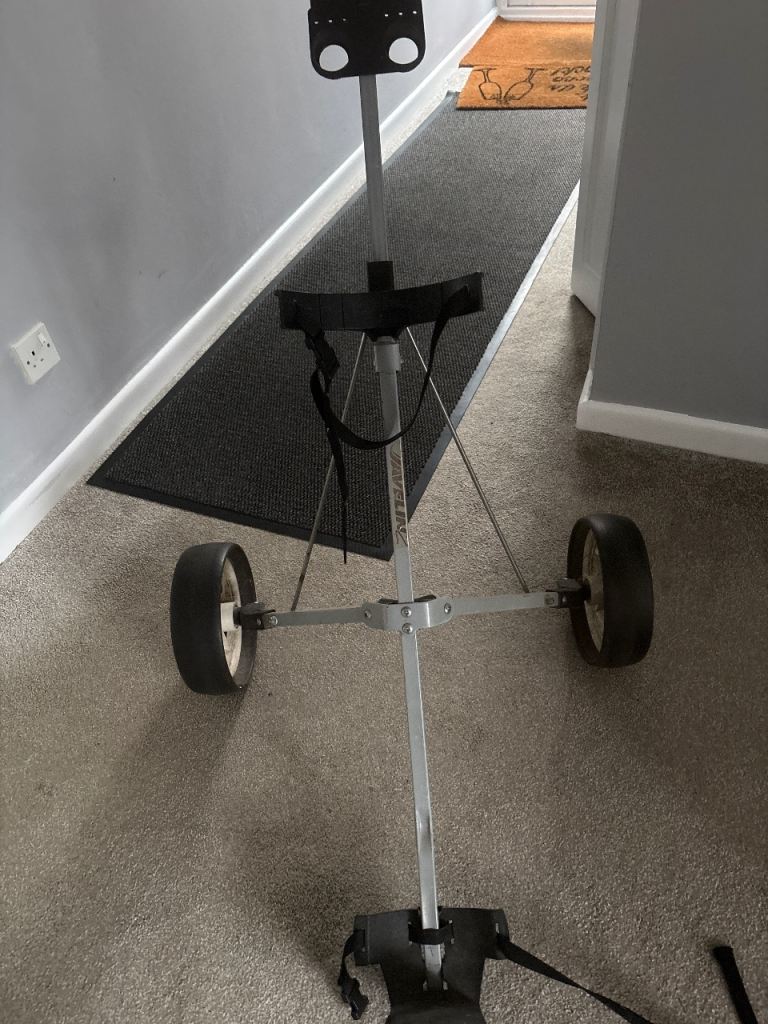Golf trolley 