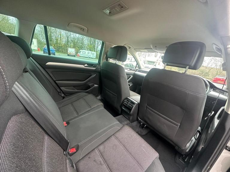 2016 Volkswagen Passat 2.0 TDI SE Business 5dr DSG ESTATE DIESEL Automatic