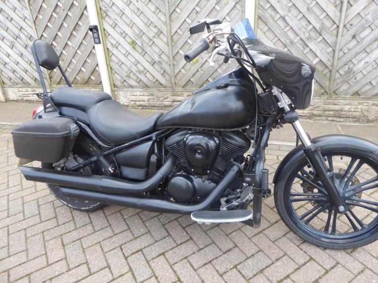 KAWASAKI VN 900 10 REG LOW MILES SPARES REPAIR RUNS NEEDS TIDYING GOT KEYS-V5