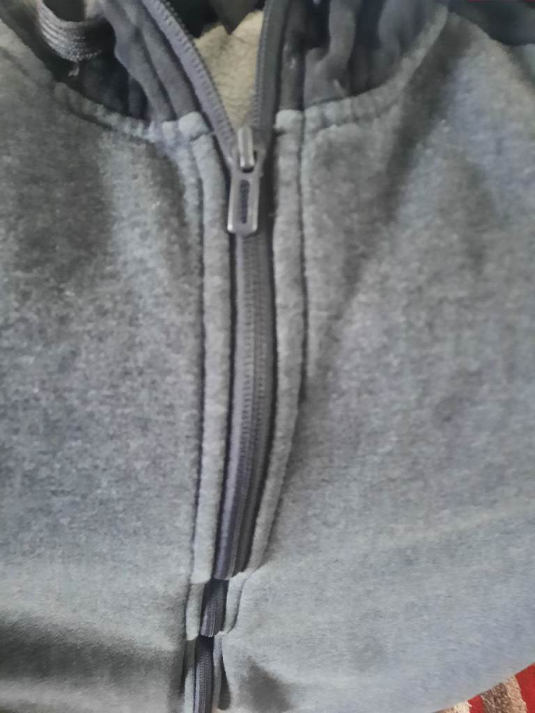 Mens Adidas jacket size L 