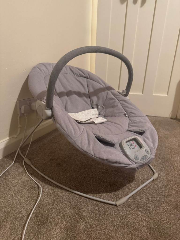 Baby rocker/bouncer