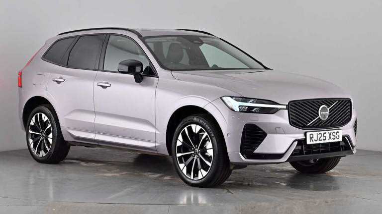 2025 Volvo XC60 Ultra Dark T8 AWD Plug-in hybrid Air Suspension Panoramic Sunroof Estate Petrol P...