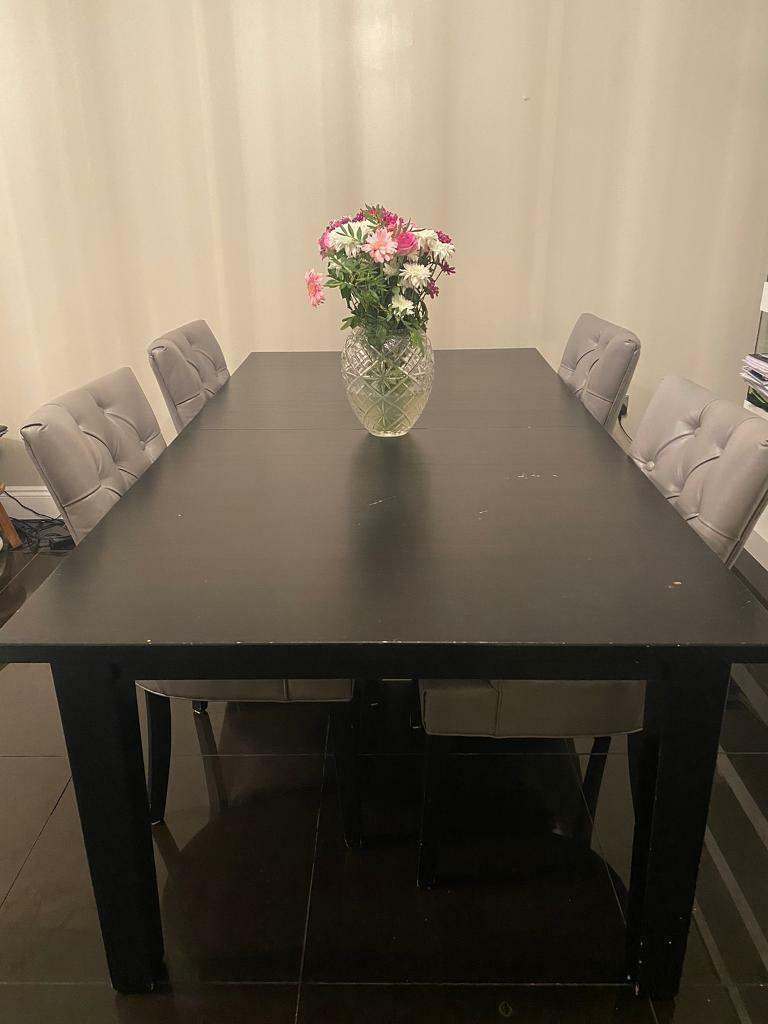 Dinning table 