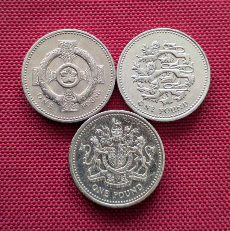 £1 ONE POUND 2001-2003 UK circulation old round pound coins