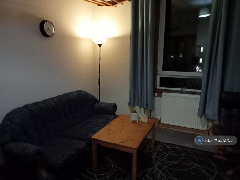 1 bedroom flat in Henderson Street, Edinburgh, EH6 (1 bed) (#2712756)